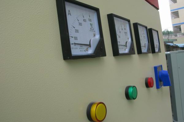 海兴配电箱-3683讲讲配电箱的操作和检修步